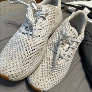 No Bull white running sneakers. Size 9